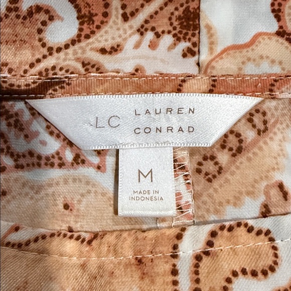 LC Lauren Conrad Pink Paisley Bell Sleeve Tie Blouse Medium cottagecore boho - Picture 6 of 7